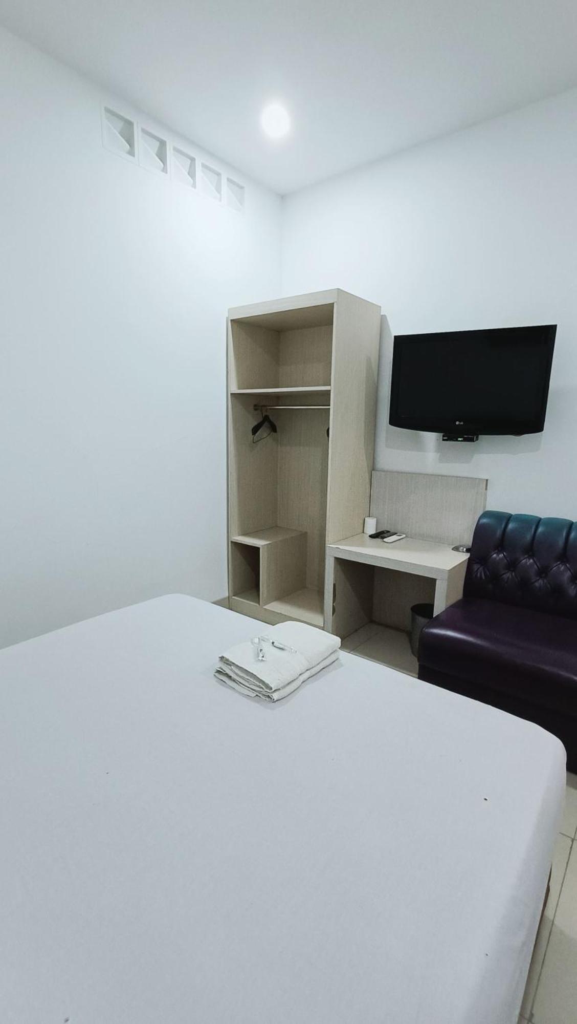 VI Hotel Бандунг Экстерьер фото